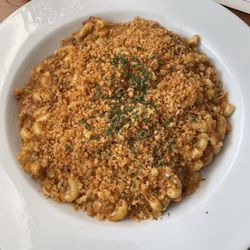 101 Restaurant & Bar - Pulled pork Mac and cheese
