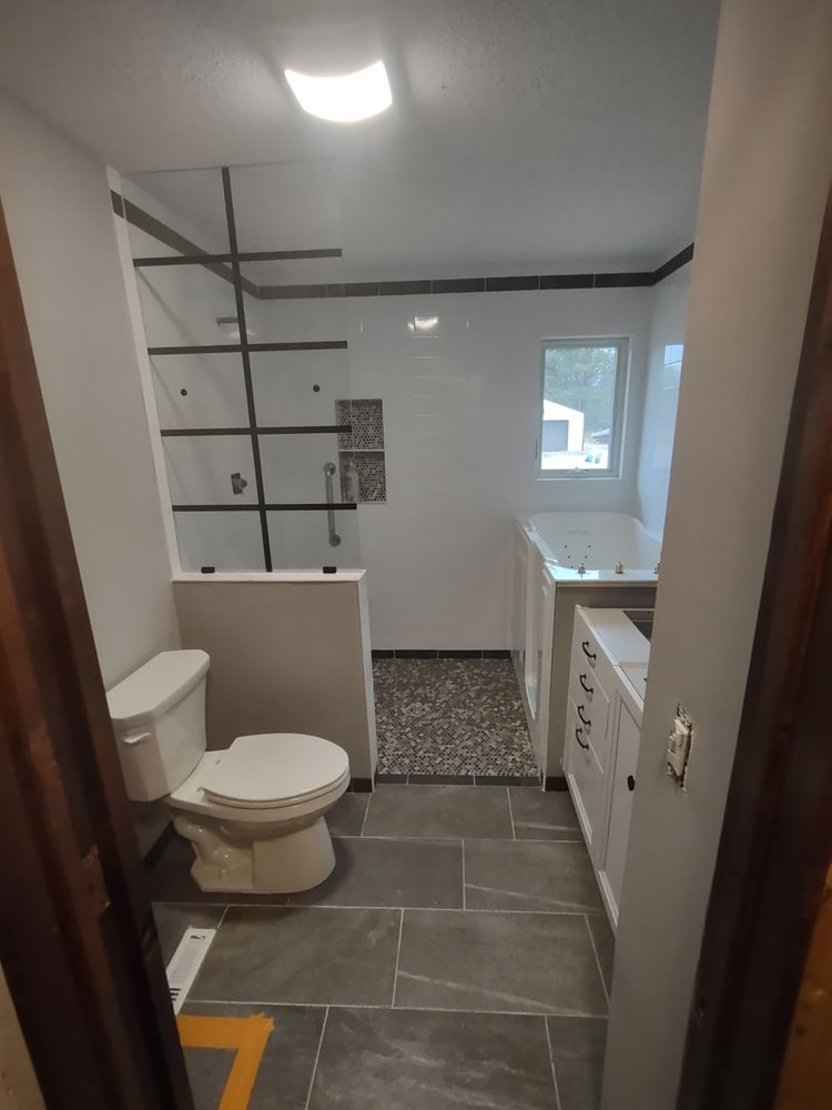 Slide of Luster's Pro Floors