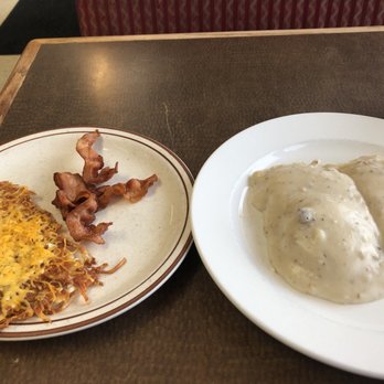 Joe's Cafe - Had a simple breakfast of biscuits and gravy with hash browns and bacon. - Breakfast & Brunch Near Me - Omaha, Nebraska