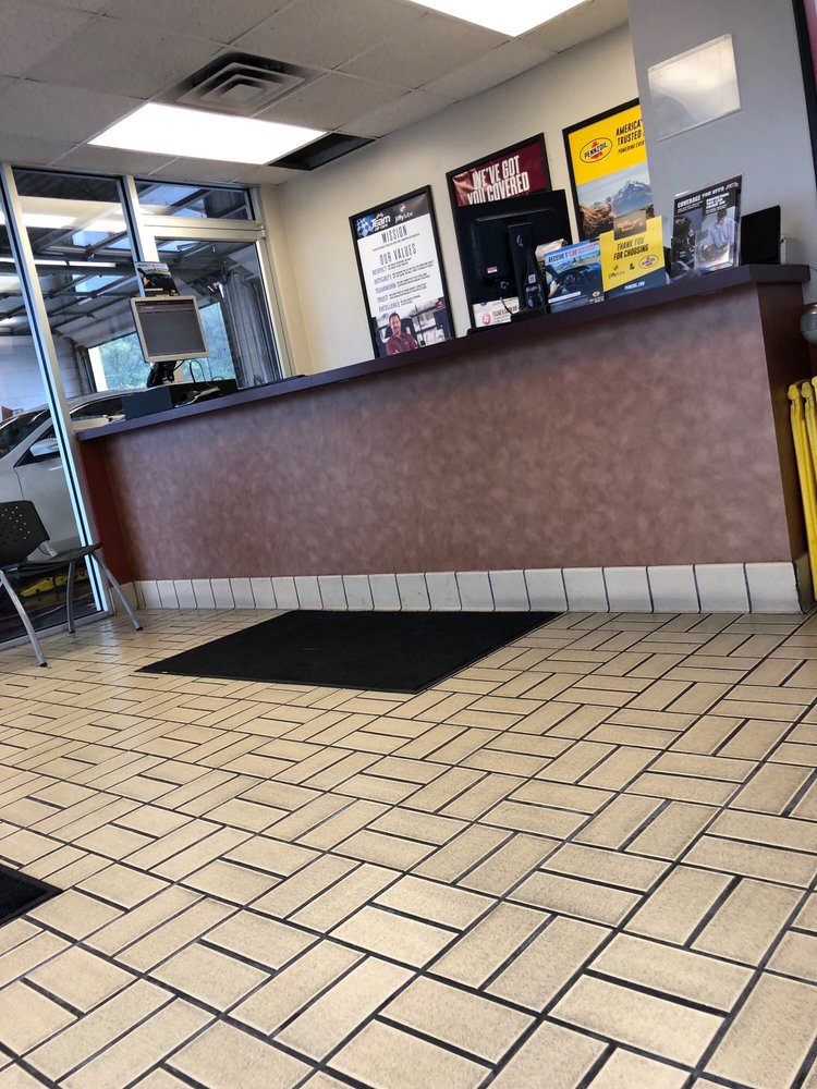 JIFFY LUBE Updated October 2024 3046 Maple Ave, Zanesville, Ohio