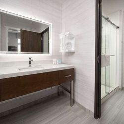 Hampton Inn & Suites El Cajon San Diego - Guest room bath