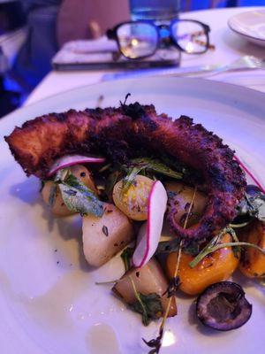 FRESH CATCH INLAND - Updated February 2026 - 85 Photos & 107 Reviews