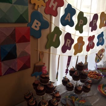 Artful Mayhem Studio - Predecorated area, just needed to bring table cloth and goodies! - Art Classes Near Me - Keller, Texas Artful Mayhem Studio - Predecorated area, just needed to bring table cloth and goodies! - Art Classes Near Me - Keller, Texas