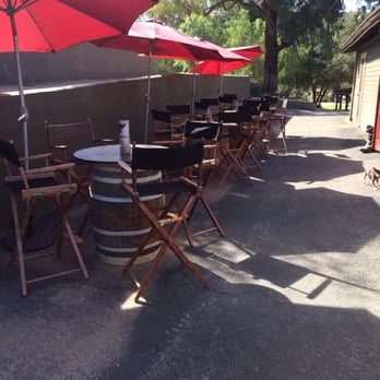 Cowboy Canyon Winery - Great outdoor seating! Bring a picnic and enjoy the beautiful Orange County weather. Great for dogs, large and small groups! - Wineries Near Me - Silverado, California