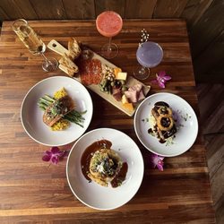 Secreto Southern Kitchen & Bar - Catch of the day, beef short rib, pork belly, etc