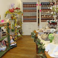Cucina Antica Foods Corp - Retail Store in Mt. Kisco, NY (located in the same shopping center as Grand Prix)