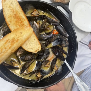 J Theodore - CAST IRON MUSSELS - New American Near Me - Frisco, Texas