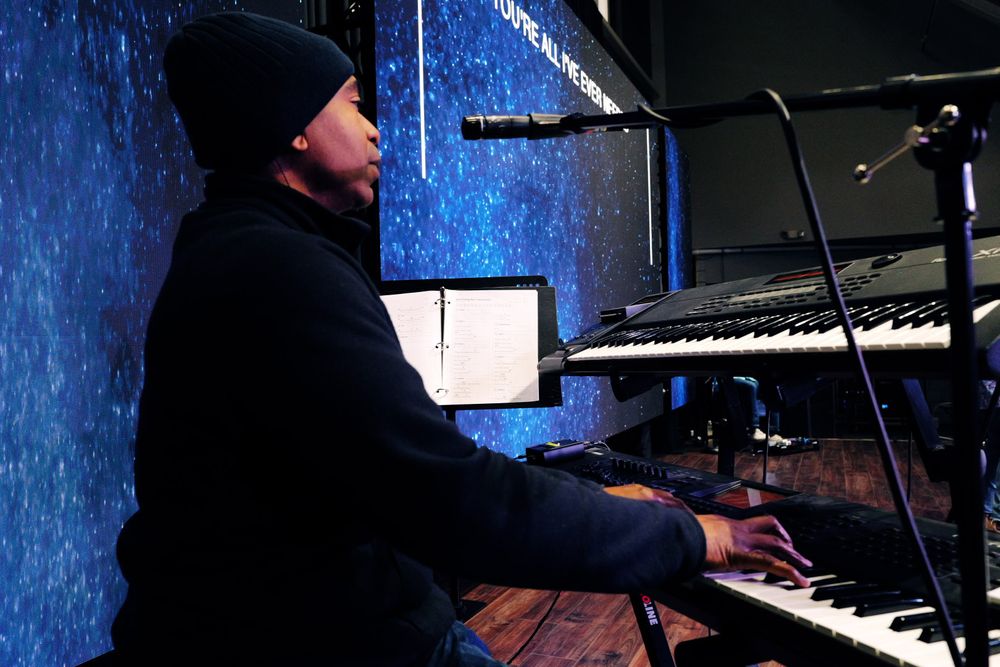 MESSIAH COMMUNITY CHURCH Updated August 2024 41 Photos 909