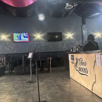 Boss Queens Soul Cafe - Soul Food Near Me - Norfolk, Virginia