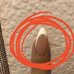 D - Luxe Nails Studio