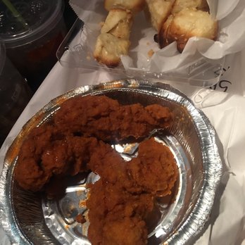Tony's Pizza - Chicken fingers and garlic knots - Pizza Near Me - Boulder City, Nevada Tony's Pizza - Chicken fingers and garlic knots - Pizza Near Me - Boulder City, Nevada