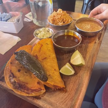 Amelias Mexican Kitchen - QuesaBarria taco plate - Mexican Near Me - Tucson, Arizona