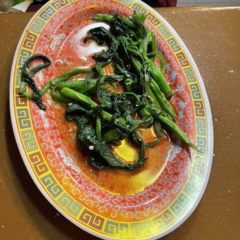 Dobe & Andy - Seasonal vegetables (sorry! We forgot to take photos until halfway through) - Chinese Near Me - Montreal, Quebec Dobe & Andy - Seasonal vegetables (sorry! We forgot to take photos until halfway through) - Chinese Near Me - Montreal, Quebec