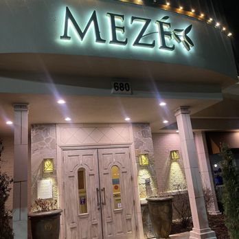 Meze Mediterraneo - Mediterranean Near Me - Schaumburg, Illinois