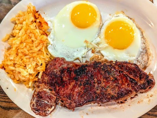 Cracker Barrel Old Country Store by null