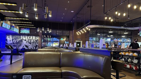 B-LUX Grill & Bar by null