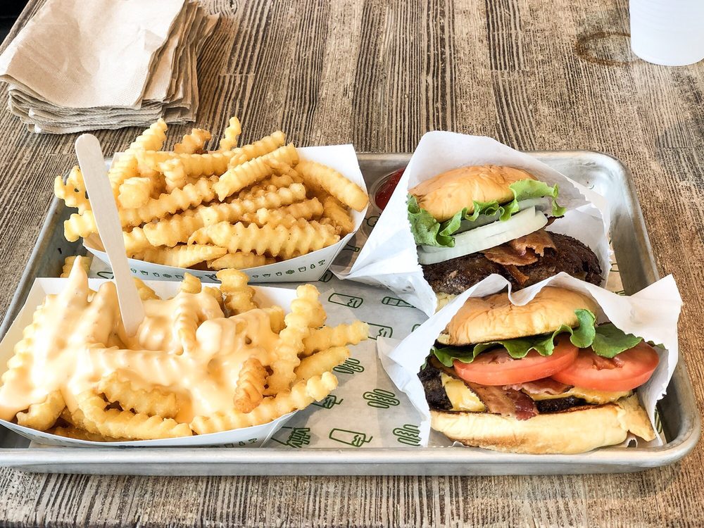 Shake Shack Century City Mall 2nd Floor, Los Angeles Roadtrippers