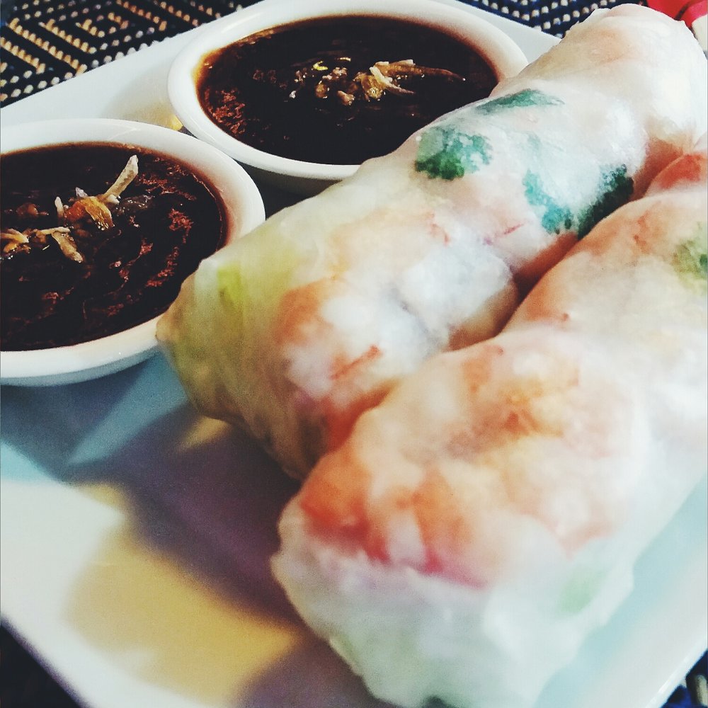 Vietnamese fresh spring rolls