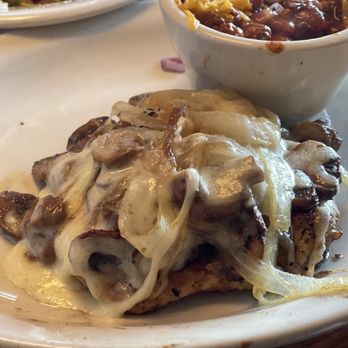 Texas Roadhouse - Chicken with grilled onions and mushroom - Barbeque Near Me - Tracy, California