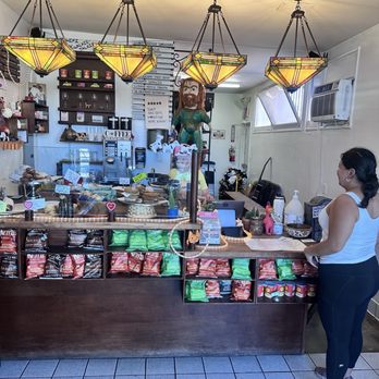 La 'Croque - The casual and vibey indoor zone at La Croque! - Sandwiches Near Me - Long Beach, California