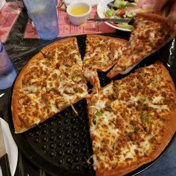 Moe's Pizza - Large moe supreme - Pizza Near Me - Liberty City, Texas Moe's Pizza - Large moe supreme - Pizza Near Me - Liberty City, Texas