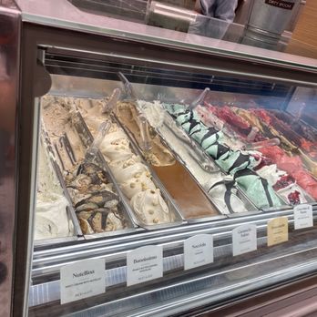 Bacio di Latte - Gelato Near Me - Newport Beach, California Bacio di Latte - Gelato Near Me - Newport Beach, California