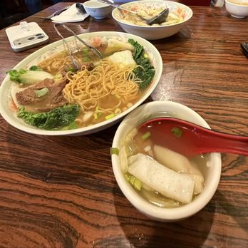 Sonoma Happy Garden - Won Ton soup and Hong Kong braised beef soup - Chinese Near Me - Sonoma, California Sonoma Happy Garden - Won Ton soup and Hong Kong braised beef soup - Chinese Near Me - Sonoma, California
