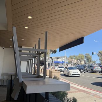 Better Buzz Coffee Laguna Beach - Chairs up at 3pm - Coffee & Tea Near Me - Laguna Beach, California Better Buzz Coffee Laguna Beach - Chairs up at 3pm - Coffee & Tea Near Me - Laguna Beach, California