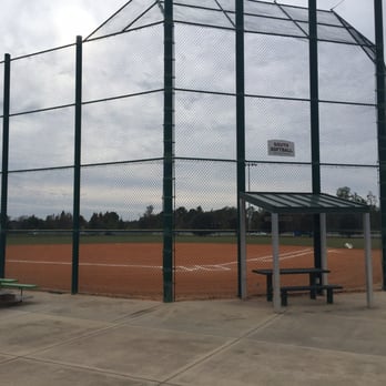 Braddock Park - South ball field - Parks Near Me - Winter Garden, Florida