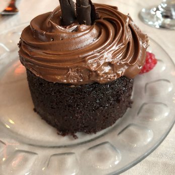 Pacific Cafe - Dessert was like an oversized cupcake. - Seafood Near Me - San Francisco, California