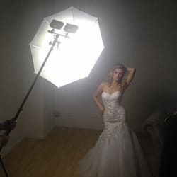 CreativeLIVE - Lighting demo: two led video lights + a shoot through umbrella illuminating a beautiful model.
