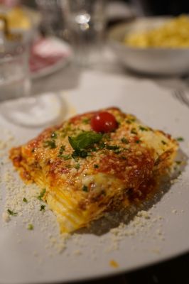 Tonnarello | Paglia by null