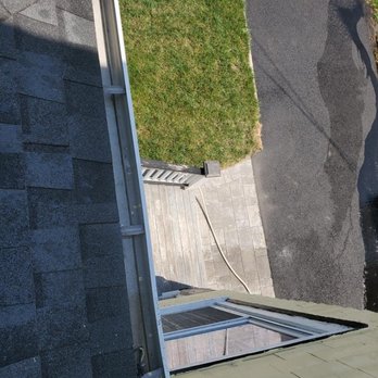 Windows Cleaning Expert - Cleaned gutters - Window Washing Near Me Windows Cleaning Expert - Cleaned gutters - Window Washing Near Me