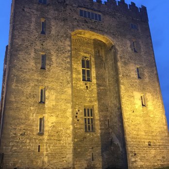 Bunratty Castle Hotel - Close view of the 1600s castle - Hotels Near Me