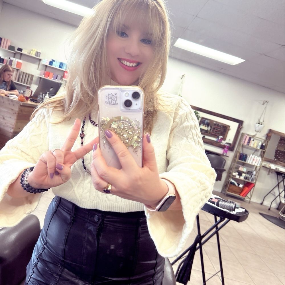 Huntress Salon - Hair Salons Near Me - Placentia, California Huntress Salon - Hair Salons Near Me - Placentia, California