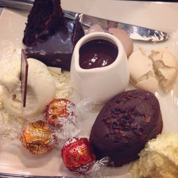 Lindt Chocolate Cafe - Restaurants Near Me - Chadstone, VIC Lindt Chocolate Cafe - Restaurants Near Me - Chadstone, VIC