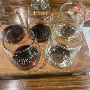 Neighbors Place Winery - Wine flight - Wine Tasting Room Near Me - Bonham, Texas Neighbors Place Winery - Wine flight - Wine Tasting Room Near Me - Bonham, Texas