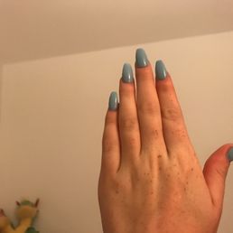 Love the color and shape. Love the color and shape.