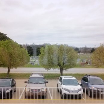 Super 8 by Wyndham Lamar - Hotels Near Me - Lamar, Missouri