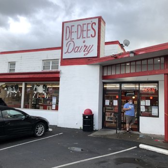 De Dee's Dairy - Ice Cream & Frozen Yogurt Near Me - Niagara Falls, New York De Dee's Dairy - Ice Cream & Frozen Yogurt Near Me - Niagara Falls, New York