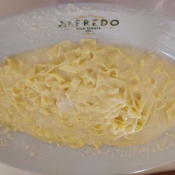 Alfredo alla Scrofa - Original fettuccine Alfredo - Italian Near Me - Rome, RM Alfredo alla Scrofa - Original fettuccine Alfredo - Italian Near Me - Rome, RM