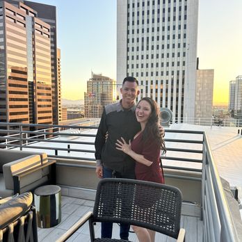 Floor 13 Rooftop Bar - Cocktail Bars Near Me - Phoenix, Arizona