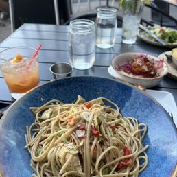 Whole Wheat Linguine pasta with artichokes & tomatoes