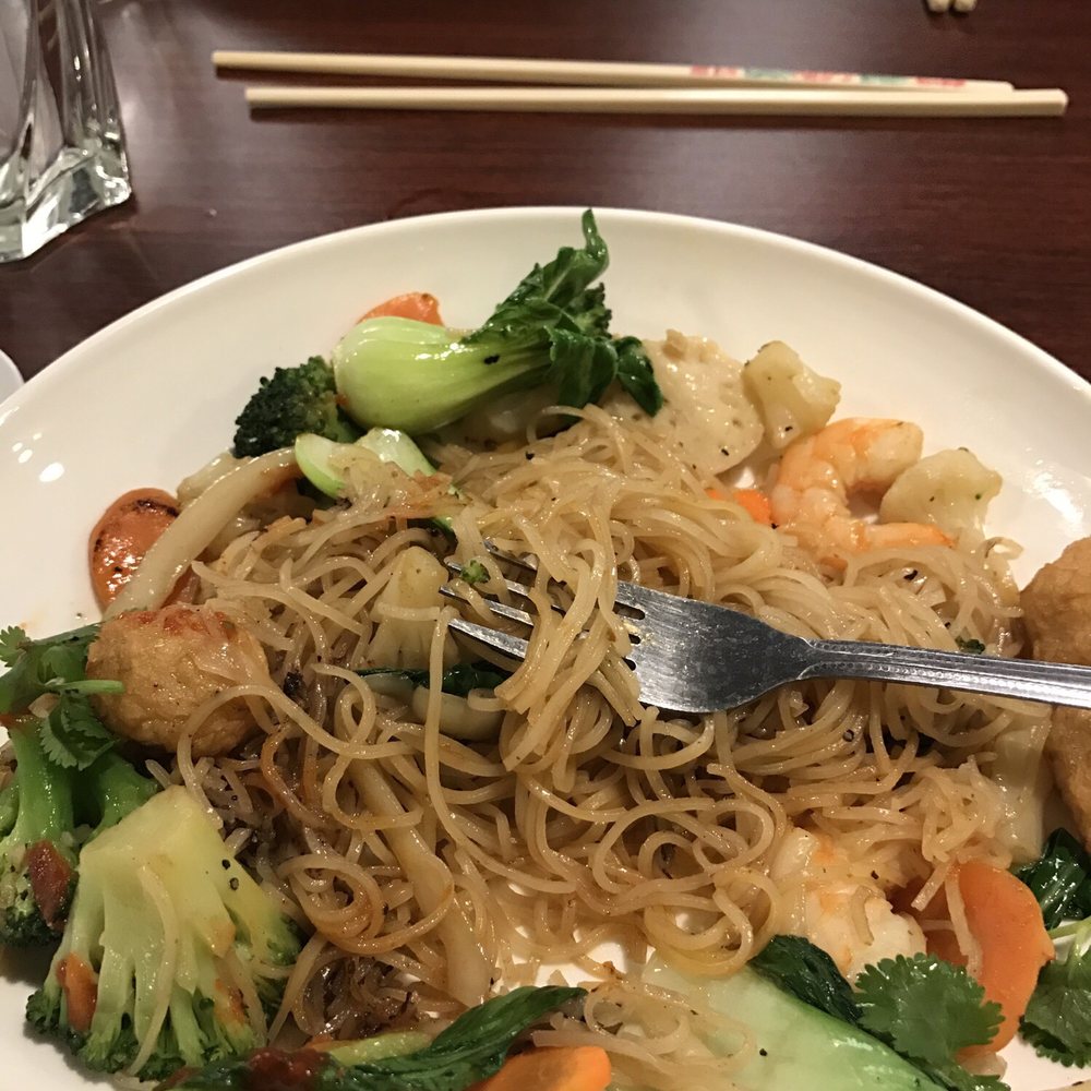 Pho14 Noodles Palace - Seafood with Rice Noodles - Vietnamese Near Me - Lincoln, Nebraska Pho14 Noodles Palace - Seafood with Rice Noodles - Vietnamese Near Me - Lincoln, Nebraska