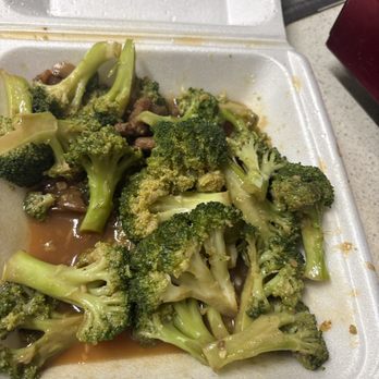Szechuan Chinese Cuisine - Broccoli beef - Szechuan Near Me - Vallejo, California Szechuan Chinese Cuisine - Broccoli beef - Szechuan Near Me - Vallejo, California