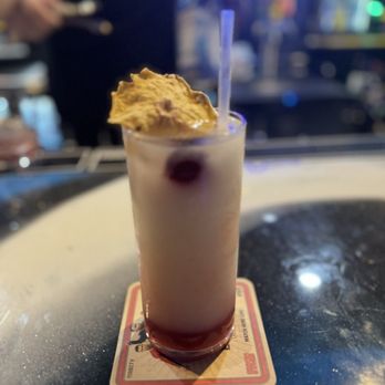 Bushwick Lounge - Frozen piña colada - Lounges Near Me - Oakland Park, Florida