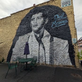 Del Reeves Mural - Public Art Near Me - Sparta, North Carolina Del Reeves Mural - Public Art Near Me - Sparta, North Carolina