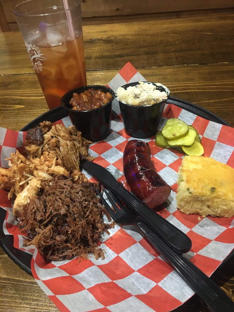 PIG IN A POKE Updated April 2024 14 Photos & 16 Reviews 1622 HWY