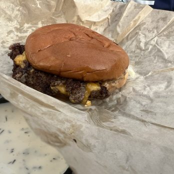 Burger Buds - Simple smash - Burgers Near Me - Enumclaw, Washington