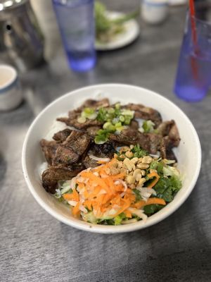 Phở Hùng on Powell by null